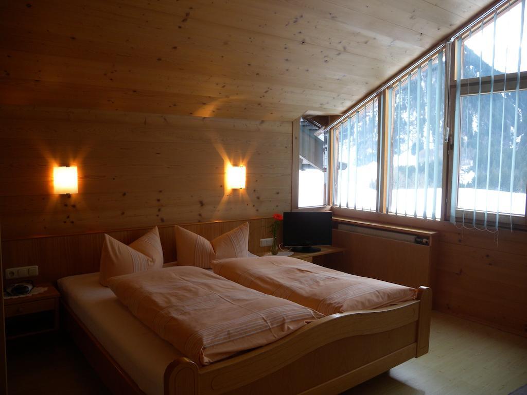 Appartments Haus Monika Schoppernau Phòng bức ảnh