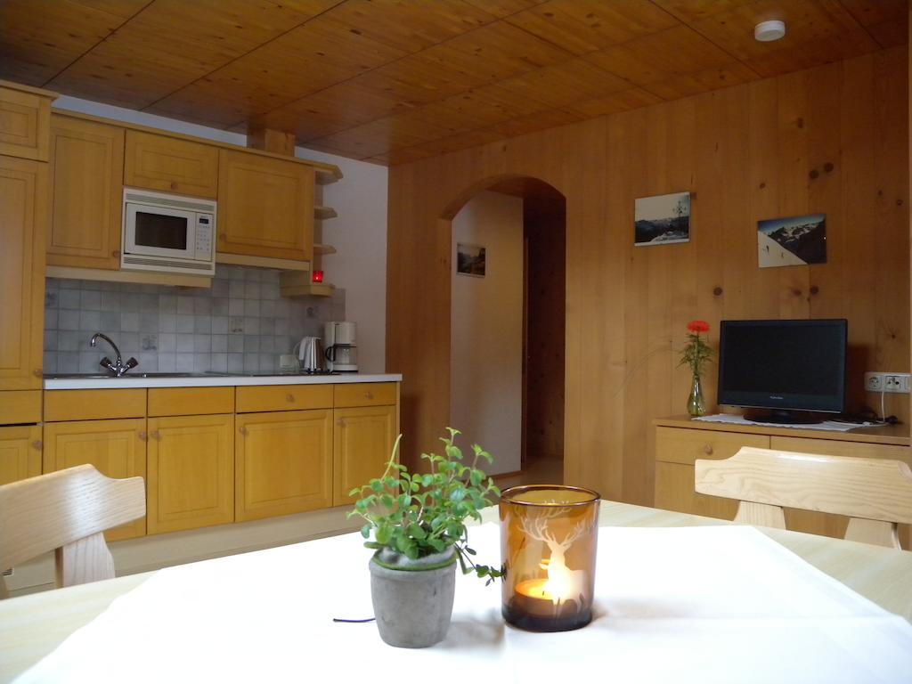 Appartments Haus Monika Schoppernau Phòng bức ảnh